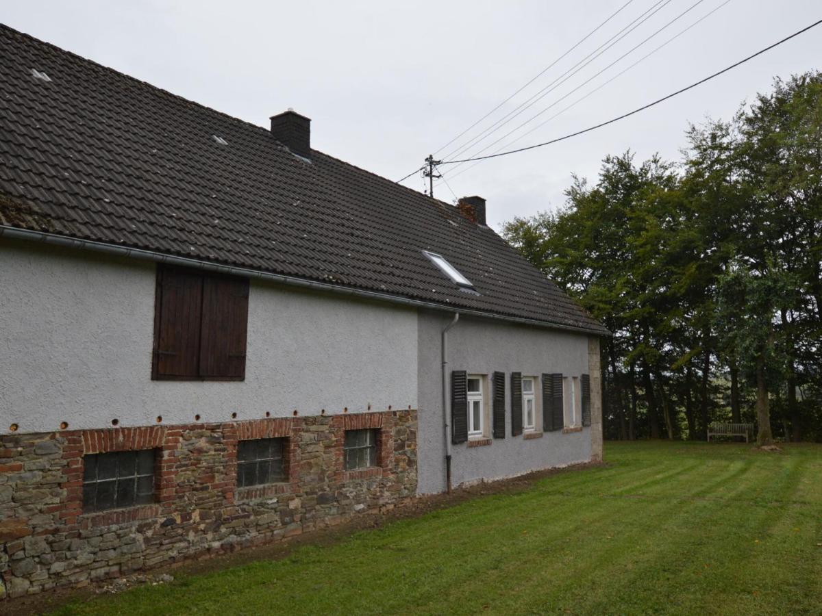 Cozy Holiday Home In Neuendorf With Garden Exterior photo